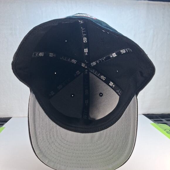 New Era 59Fifty Room Service Hat Cap Size 7 3/4 Fitted Black Red Embroidered - Picture 6 of 7